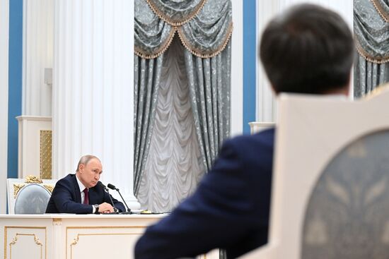 Russia Putin RANEPA Graduates