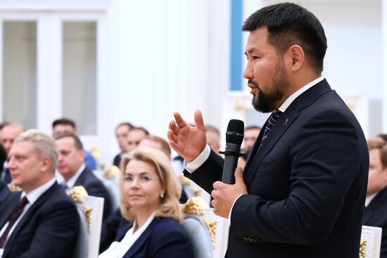 Russia Putin RANEPA Graduates