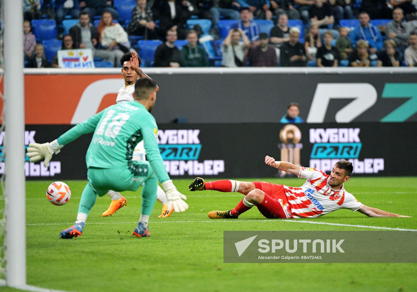 Russia Soccer PARI Premier Cup Crvena Zvezda - Zenit