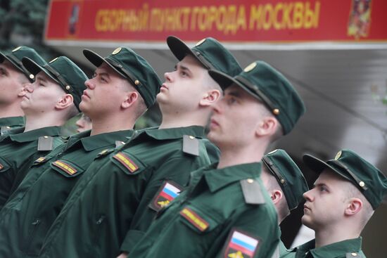 Russia Defence Conscripts