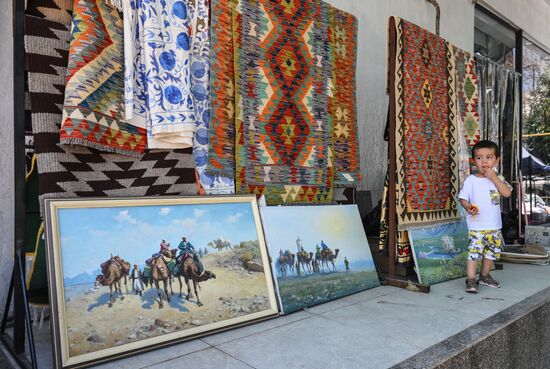 Uzbekistan Daily Life