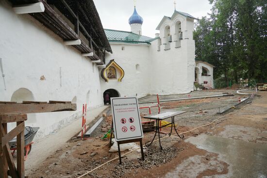 Russia Religion Monastery Restoration