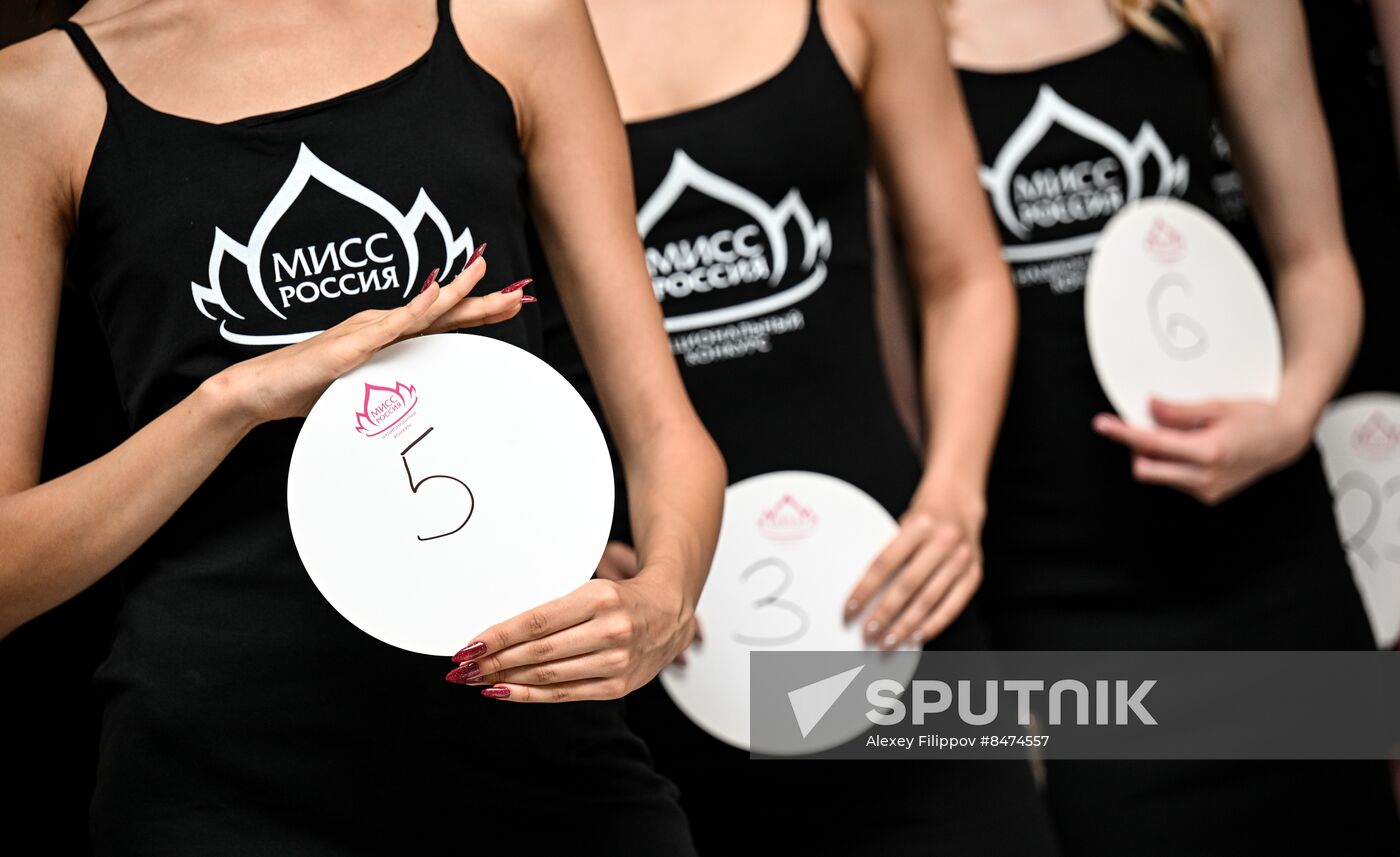 Russia Beauty Contest Casting