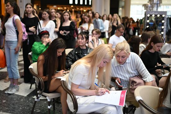 Russia Beauty Contest Casting