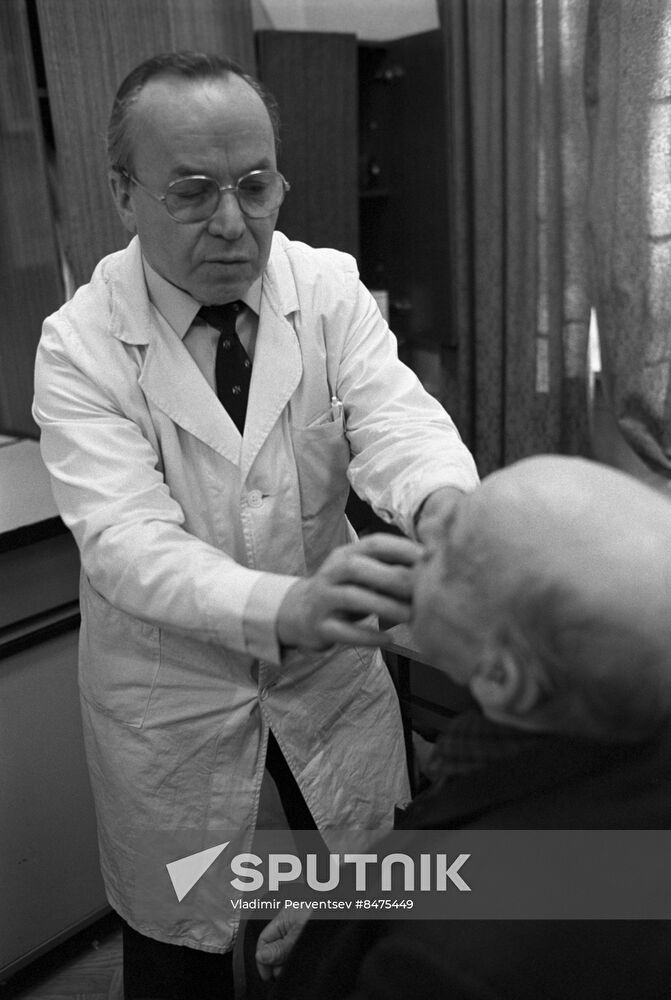 Cancer surgeon Yevgeny Stranadko