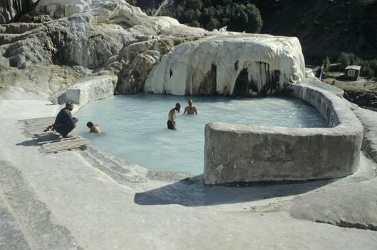 Garmchashma hot mineral springs