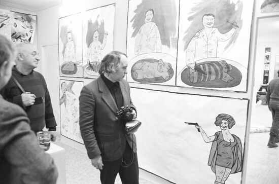 First legal exhibition of Soviet avant-garde