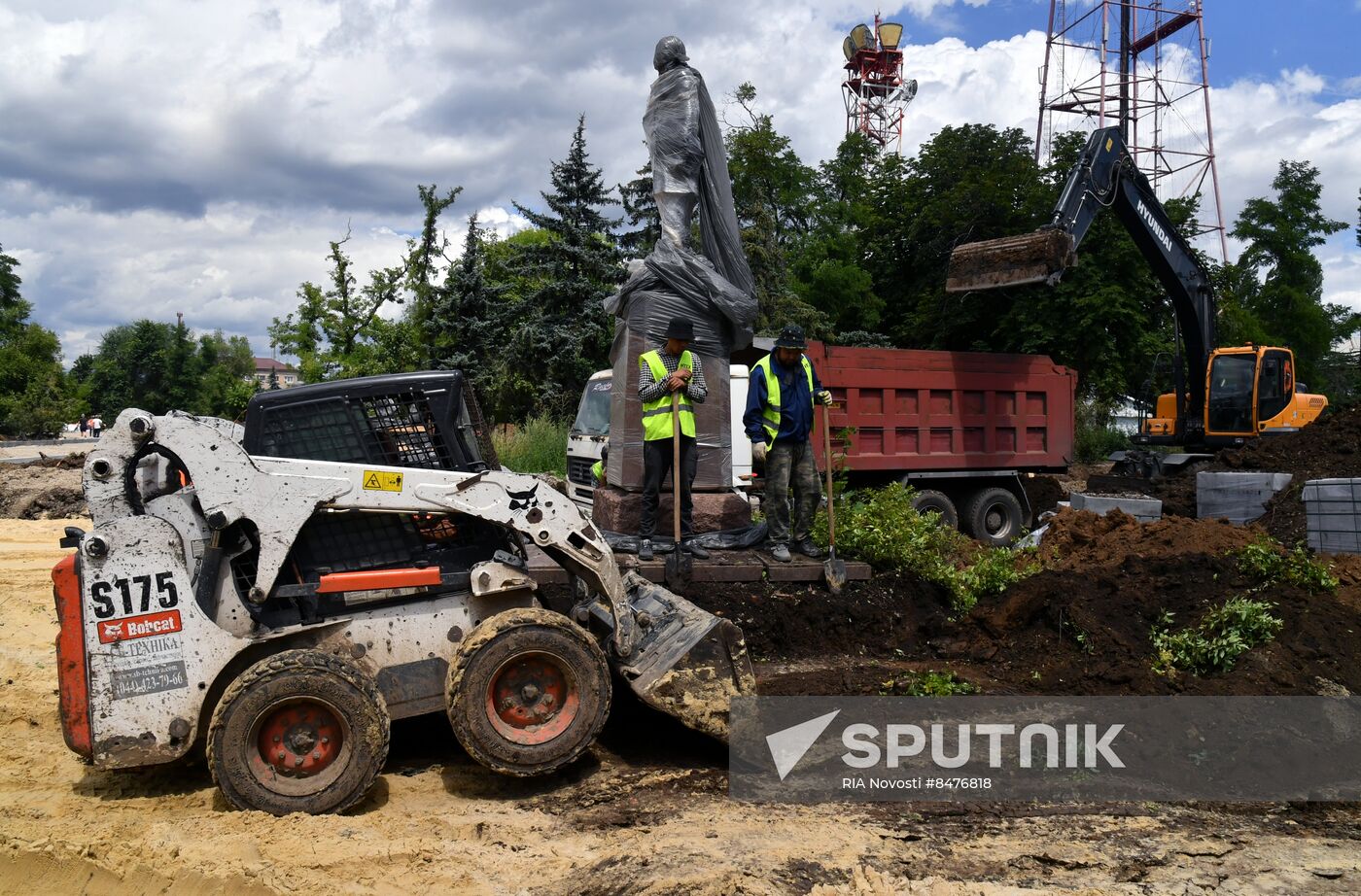 Russia LPR Restoration Works