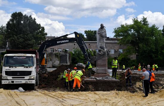 Russia LPR Restoration Works