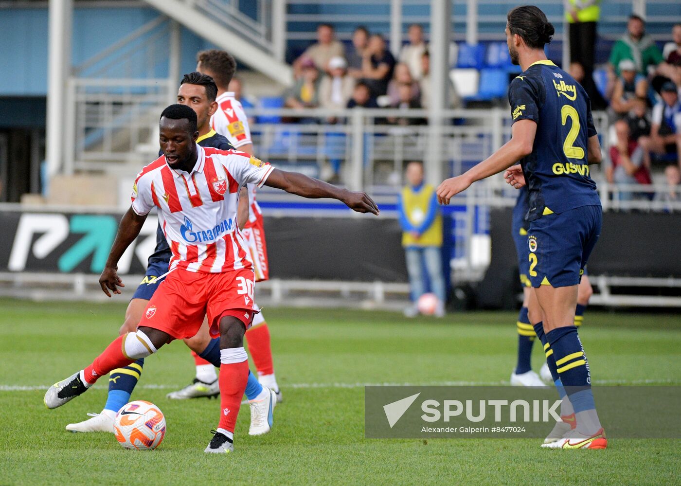 Russia Soccer PARI Premier Cup Fenerbahce - Crvena Zvezda