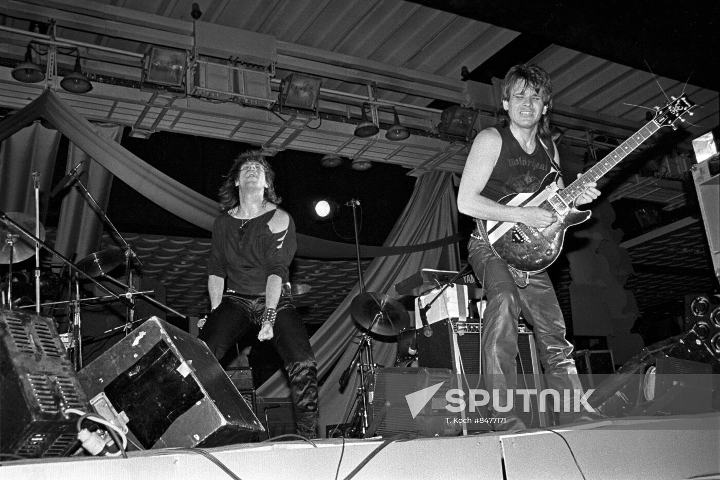 Hetero rock band