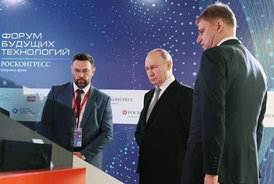 Russia Putin Future Technologies Forum