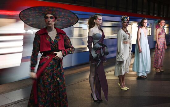 Russia Moscow Metro Themed Train