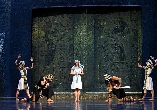 Russia Ballet Cleopatra