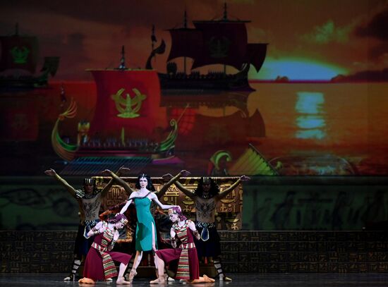 Russia Ballet Cleopatra