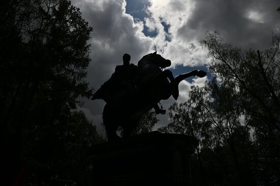 Russia Bolivar Monument