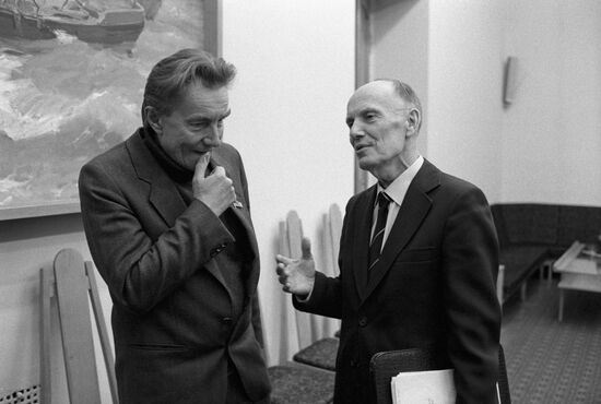Soviet scientist Viktor Trefilov