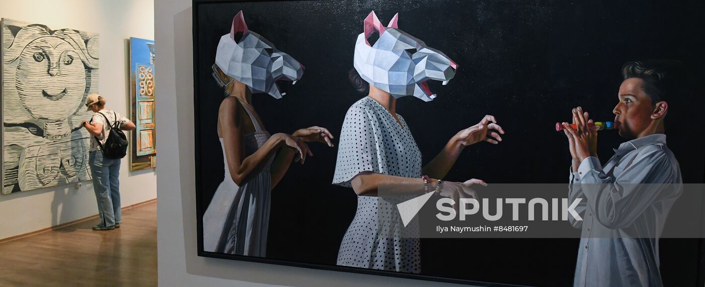 Russia Art Fairytales Exhibition