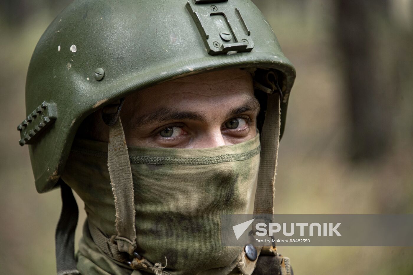 Russia Ukraine Military Operation Rocket Launcher