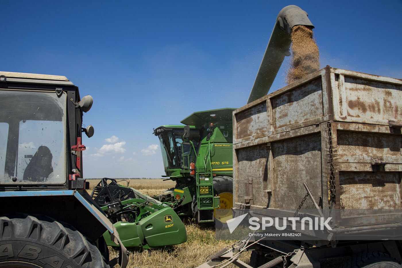 Russia Kherson Region Wheat Harvesting