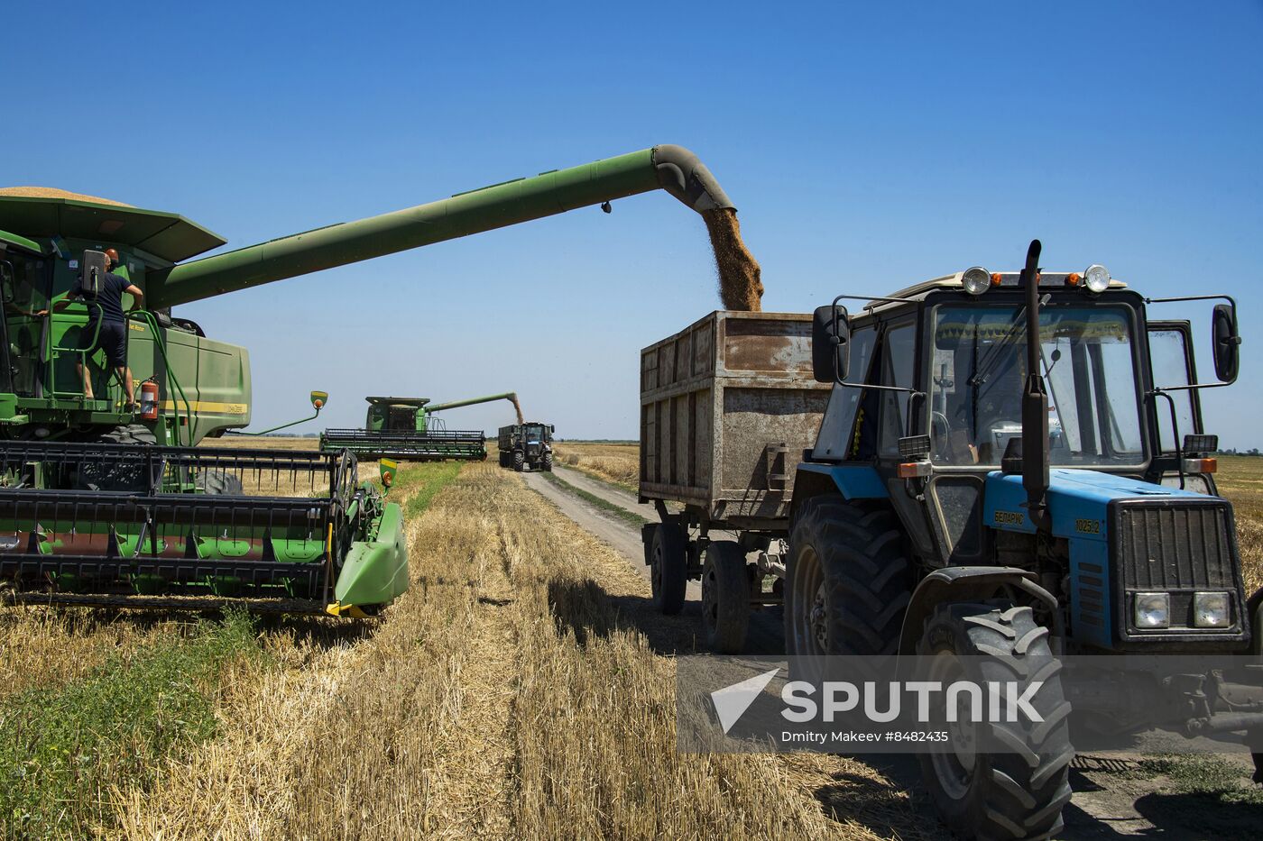 Russia Kherson Region Wheat Harvesting