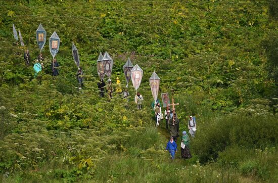 Russia Religion St Irenarchus Pilgrimage