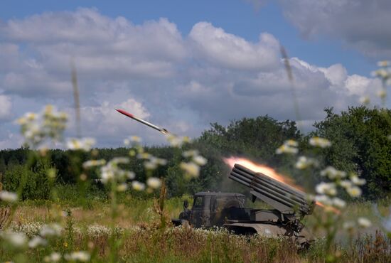 Russia Ukraine Military Operation Leaflet Shells