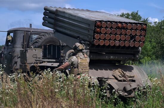 Russia Ukraine Military Operation Leaflet Shells