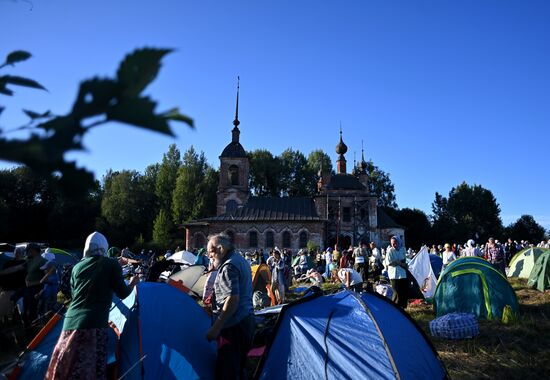 Russia Religion St Irenarchus Pilgrimage