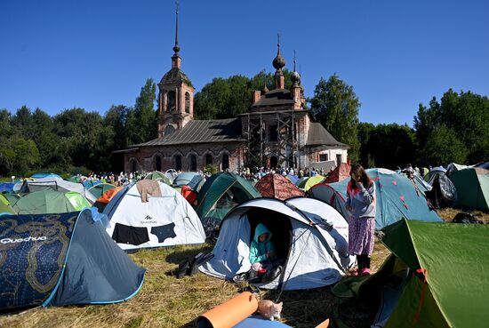 Russia Religion St Irenarchus Pilgrimage