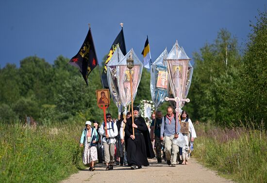 Russia Religion St Irenarchus Pilgrimage