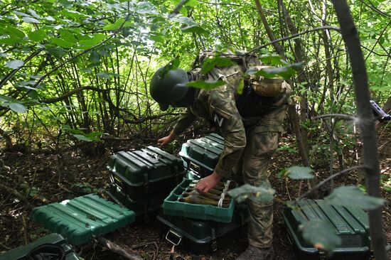 Russia Ukraine Military Operation Tank Army Units