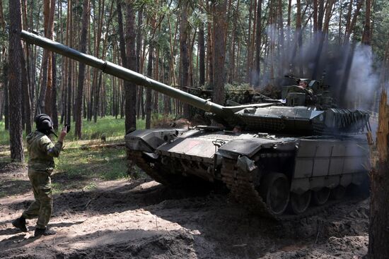 Russia Ukraine Military Operation Tank Unit