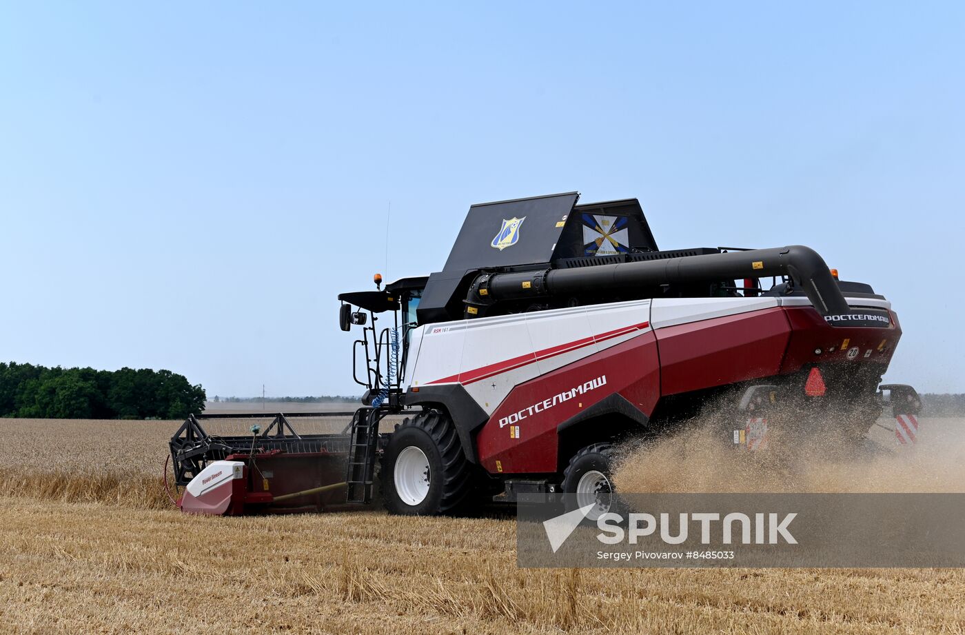 Russia Agriculture Wheat Harvesting