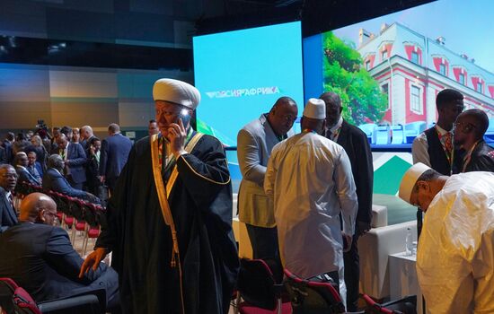 2nd Russia-Africa Summit. Guests ahead of the plenary session