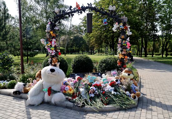 Russia Donbass War Children Victims Day