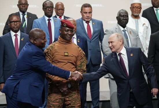 Russia Putin Africa Summit Photo Opportunity