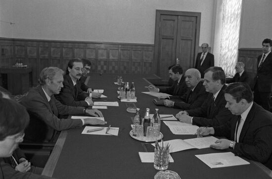 Swedish delegation visits USSR