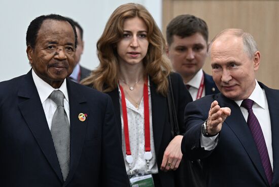 Russia Cameroon