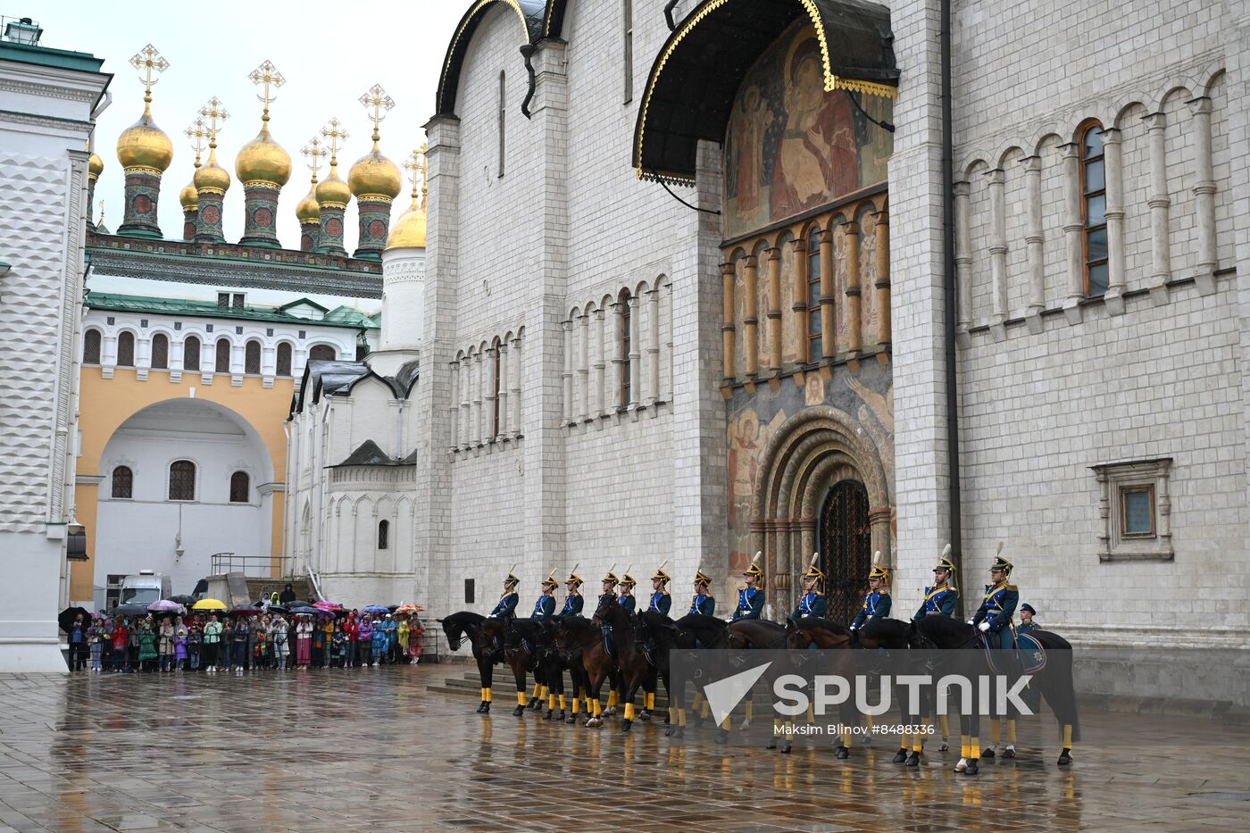 Russia Putin Large Families Parents