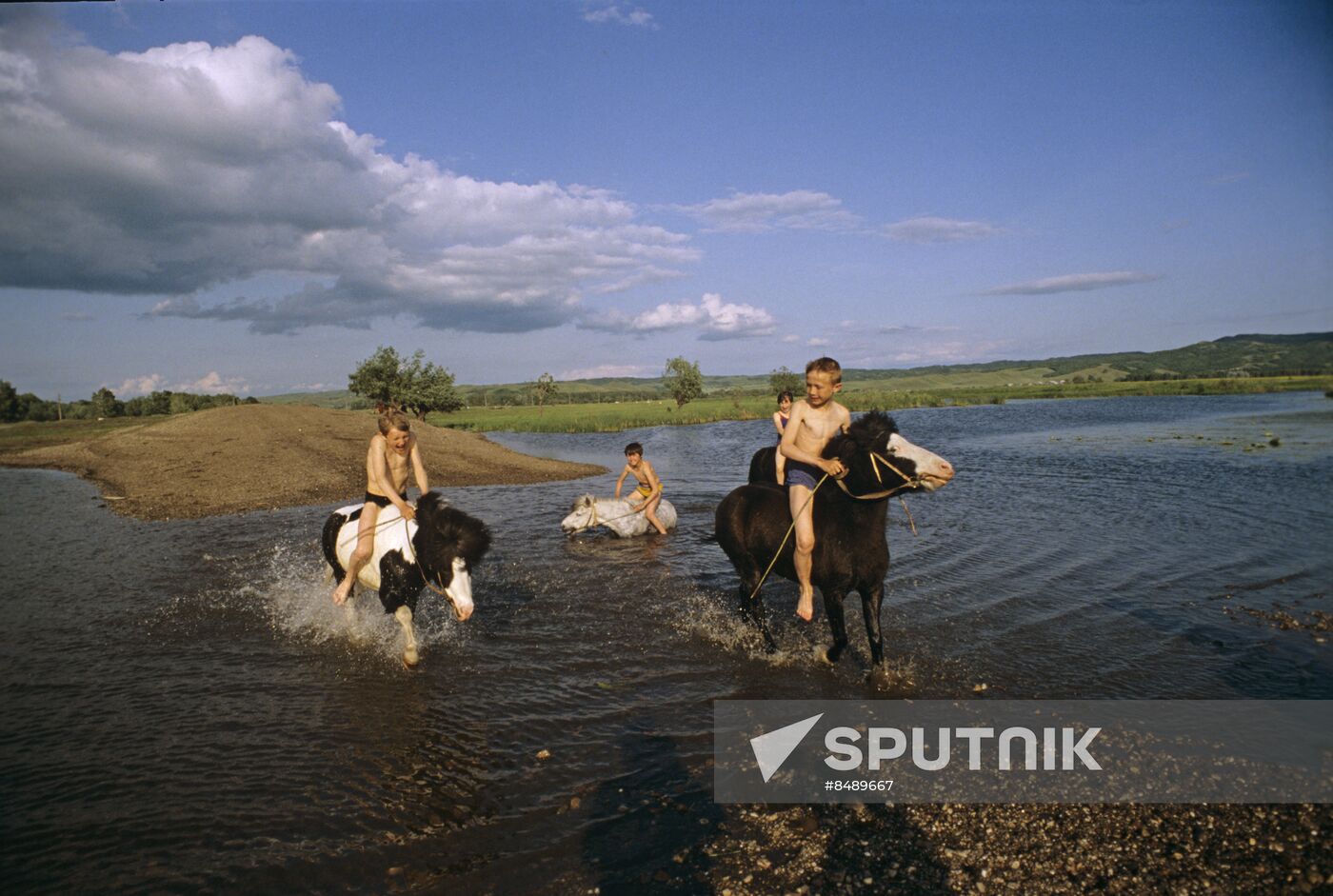 Tulpar equestrian complex