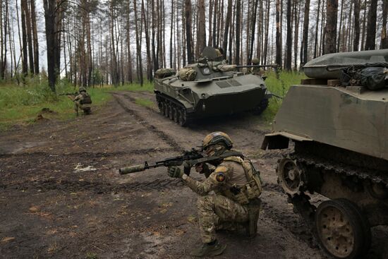 Russia Ukraine Military Operation Logistics Support Units