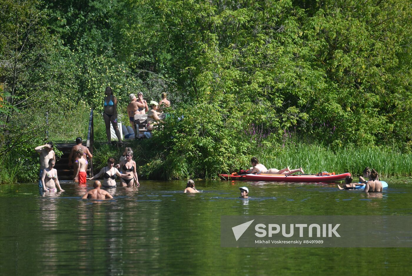 Russia Summer Leisure