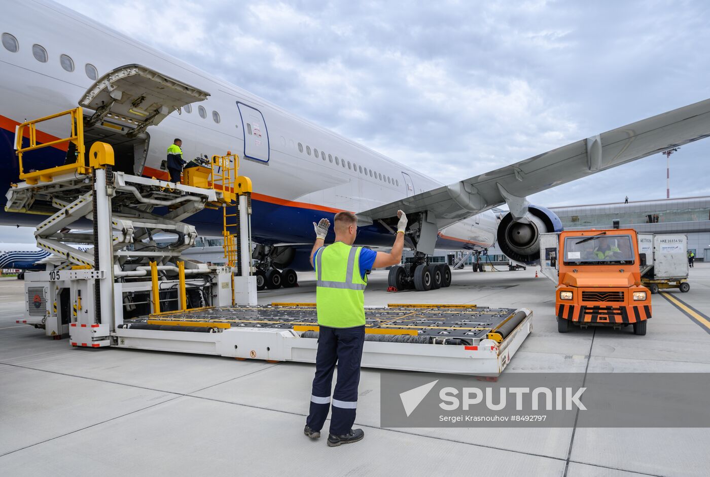 Russia Yuzhno-Sakhalinsk Airport Renewing