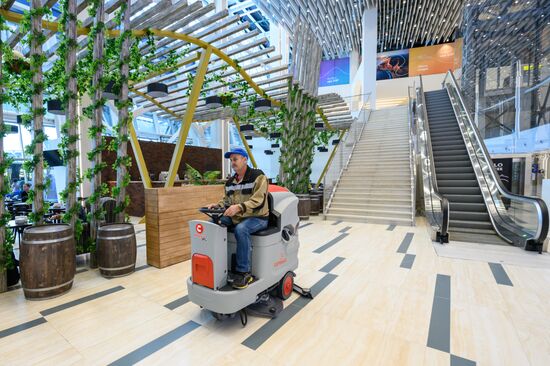 Russia Yuzhno-Sakhalinsk Airport Renewing