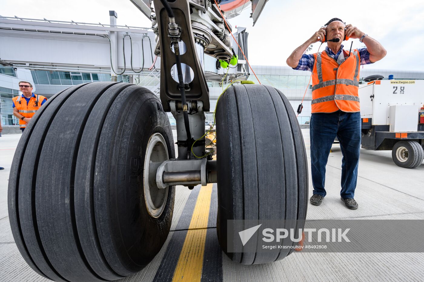 Russia Yuzhno-Sakhalinsk Airport Renewing