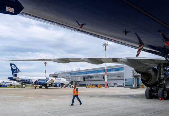 Russia Yuzhno-Sakhalinsk Airport Renewing