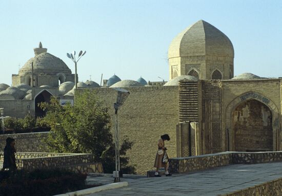 Magok-i-Attari Mosque
