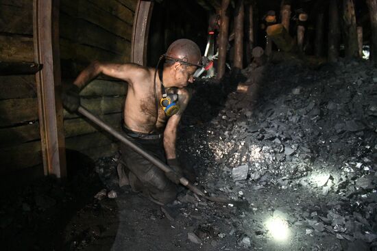 Russia DPR Coal Mining