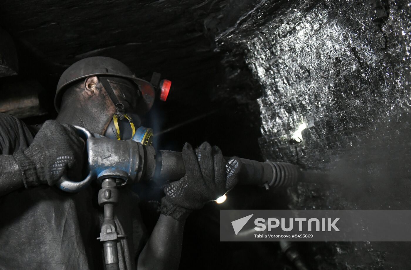 Russia DPR Coal Mining